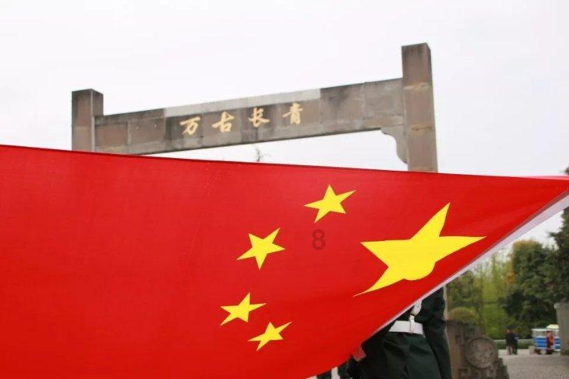 玩撞三国