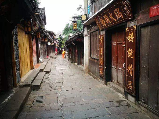 重庆成为中西部首个GDP超三万亿城市
